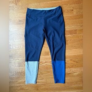 Outdoor Voices Colorblock 7/8 Leggings
